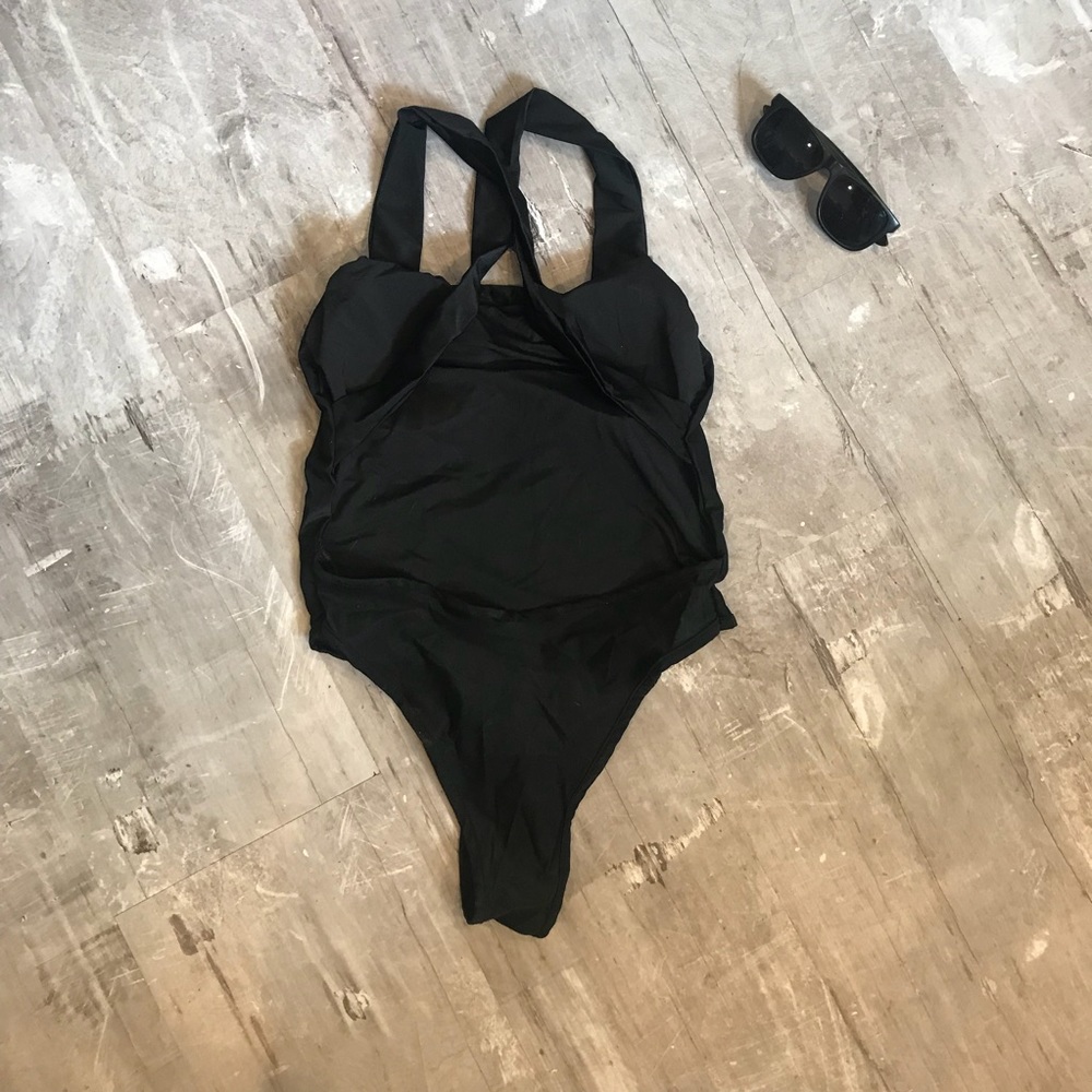 Black Strappy Back One-piece Sexy Black Swimsuit - Picture 7 of 8